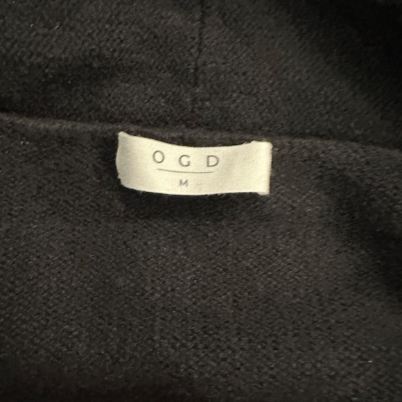 One Grey Day (OGD) Cashmere Cardigan - Picture 6 of 10